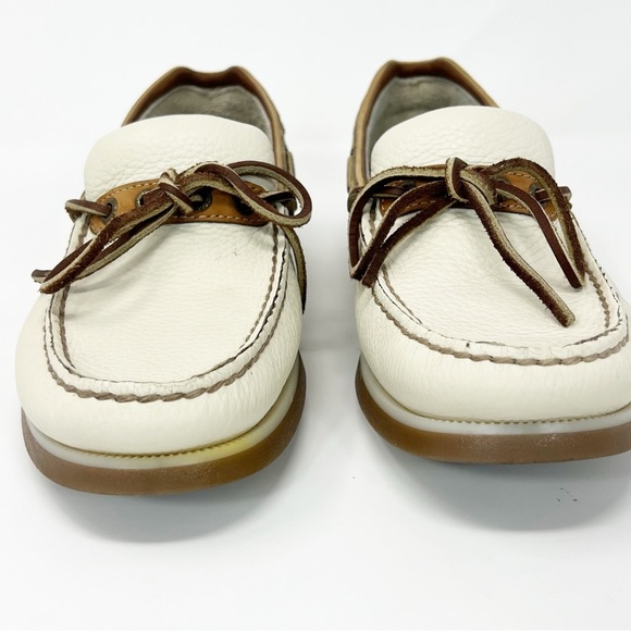 SPERRY leather classic boat shoes, white/cream and brown color - Picture 14 of 16